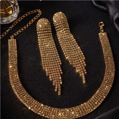 Комплект вечерней бижутерии со стразами чокер и серьги, цвет: шампань, арт.012.097