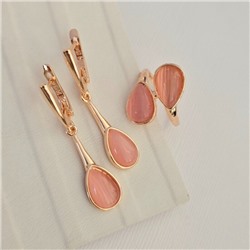 Комплект ювелирной бижутерии коллекция "Дубай" серьги и кольцо 20 р, покрытие позолота, вставка: искусственный кошачий глаз, цвет: розовый, арт.314.984-20