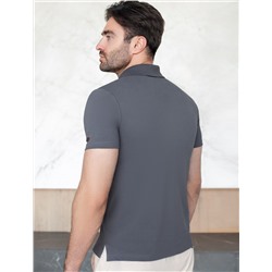 Футболка-поло из фактурного трикотажа