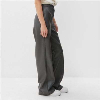 Брюки женские из экокожи MINAKU: Classic, серые, размер 46