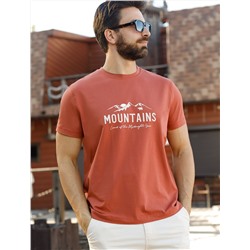 Футболка из премиального хлопка с авторским принтом