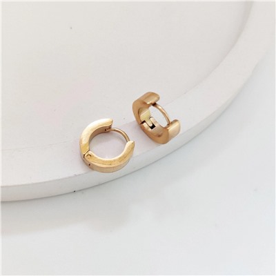 Серьги из стали