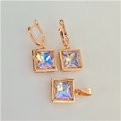 Комплект ювелирной бижутерии Дубайское золото: серьги и кулон с крупным камнем, покрытие позолота, вставка: фианит, цвет: хамелеон, арт.314.990