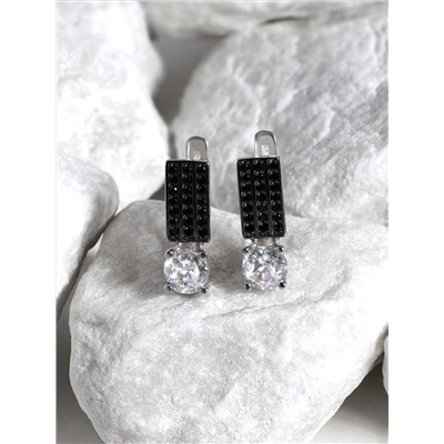 Кольцо из серебра с бриллианитом и фианитами родированное 212-10-086р