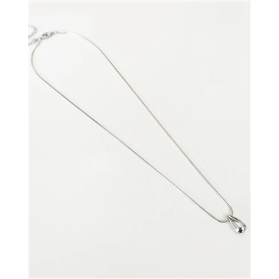 Кулон на цепочке