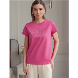 Футболка из 100% хлопка с авторским принтом.