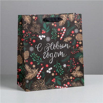 Пакет подарочный новогодний крафтовый «Еловый лес», ML 23×27×11.5 см