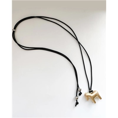 Подвеска на шнурке