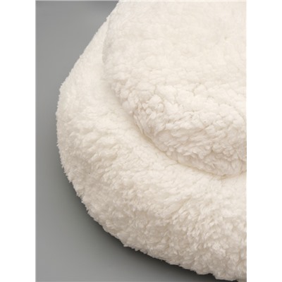 Лежанка для собак и кошек «Уют», мягкий мех, 50×42×11 см, молочная