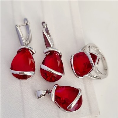 Комплект ювелирная бижутерия серьги, кулон и кольцо 18 р, покрытие: посеребрение, вставка: фианит, цвет: красный, арт.313.070-18