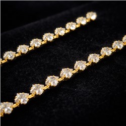 Серьги бижутерия висячие вечерние с камнями, цвет: золотистый и прозрачный, арт.012.066