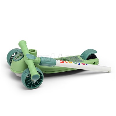 Самокат 3-х. кол., колеса световые PU, зеленый, в коробке