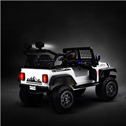 Электромобиль детский "Городской внедорожник" (цвет белый)