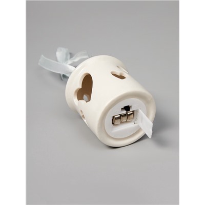 Светодиодная фигура «Дом с сердцем», 9.3×6×6 см, 1 LED, керамика, от батареек LR44×3 шт., тёплый белый свет