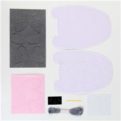 Набор для шитья. Подушка из фетра «Кошечка», 24×28 см