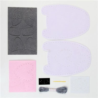 Набор для шитья. Подушка из фетра «Кошечка», 24×28 см