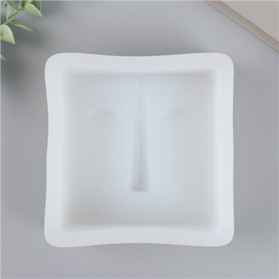 Молд силиконовый «Абстракция - квадратное лицо» 10.4×10.4×3.7 см