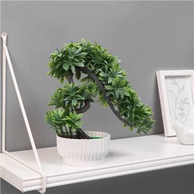 Бонсай искусственный в горшке «Деревце остролист», 10×22 см, МИКС