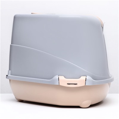 Туалет-домик угловой для кошек закрытый с дверцей 57×46×37 см, бежево-серый