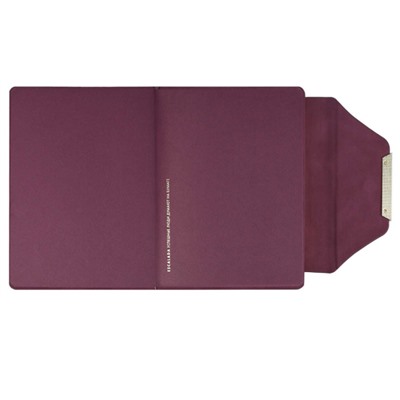 Ежедневник недатированный А5 320 стр. 70608 "СПИЛОК ДЕЛАВЭ БОРДОВЫЙ" кожзам, магнитный клапан Феникс