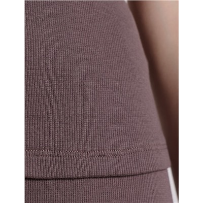 Футболка с V вырезом из эластичного трикотажа кашкорсе