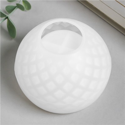 Молд силиконовый «Подсвечник вытянутый шар с кругами» 8.3×8.3×8.3 см