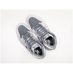 Кроссовки Nike Air Jordan 1 Mid