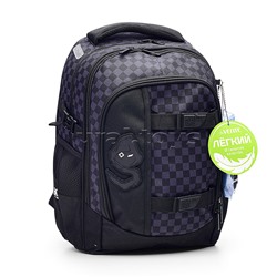 Рюкзак "Ergo. Super Spy" школьный 39x28x20 см (18 л) 600 г, 2 отделения на молнии, одно с уплотненным отделением для ноутбука до 15 дюймов и книг и карманом для учебников, второе с органайзером и карабином для ключей, передний карман на молнии с сетчатым