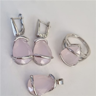 Комплект ювелирная бижутерия серьги, кулон и кольцо 20 р, покрытие: посеребрение, вставка: фианит, цвет: розовый матовый, арт.313.066-20