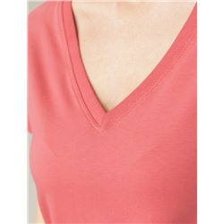 Футболка из премиального хлопка с V-образным вырезом