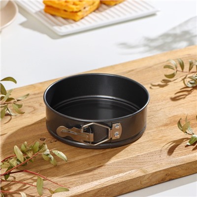 Форма для выпечки Доляна «Элин. Круг», 14×4.5 см, разъёмная, антипригарное покрытие, чёрная