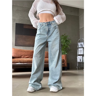 Джинсы #22996192