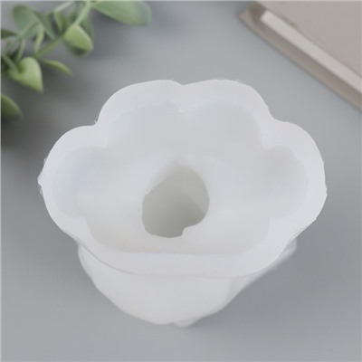 Молд силиконовый «Девушка с цветами в волосах» 11×9×7.5 см