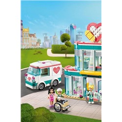 Игрушка Подружки Городская больница Хартлейк Сити LEGO, 266008