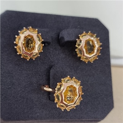 Комплект ювелирной бижутерии коллекция "Дубай" серьги и кольцо 19 р, покрытие позолота, вставка: стекло, цвет: желтый, арт.215.568-19