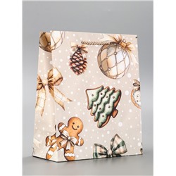 Пакет подарочный новогодний ламинированный, «Дед Мороз в лесу», 18×10×22.3 см