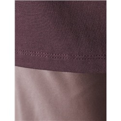 Нарядная футболка с блестящим принтом