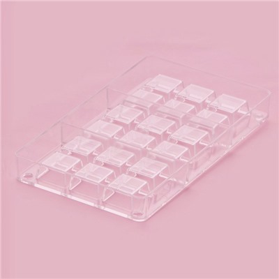 Форма для конфет и шоколада «Кубики», 20×12×2.5 см, 18 ячеек 2.5×1 см, прозрачная