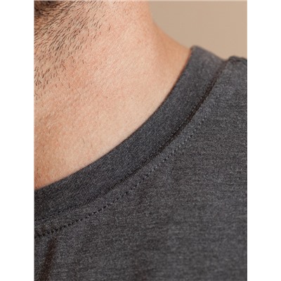 Футболка из премиального хлопка с авторским принтом