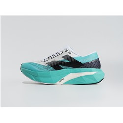 Кроссовки New Balance FuelCell Rebel V4