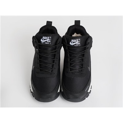 Зимние кроссовки Nike Rivah Mid