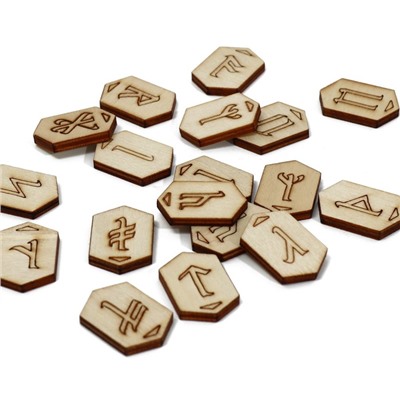 Руны гадальные «Славянские», 18 рун, бархатный мешочек (12×18 см), 16+