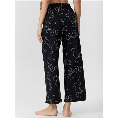 КОМПЛЕКТ ЖЕНСКИЙ (ФУТБОЛКА, БРИДЖИ) 592444