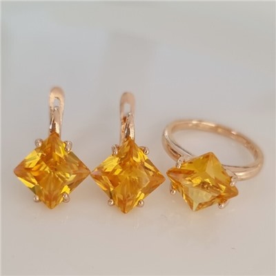 Комплект ювелирной бижутерии коллекция "Дубай" серьги и кольцо 19 р, покрытие позолота, вставка: фианиты, цвет: желтый, арт.414.065-19