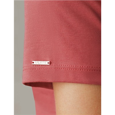 Футболка из премиального хлопка с V-образным вырезом