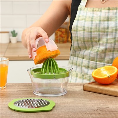 Соковыжималка - сепаратор для яиц Доляна Freshbo, с мерным контейнером и насадкой - тёркой, зелёная