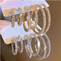 Набор сережек-колец с сияющими кристаллами 3 пары разного диаметра
