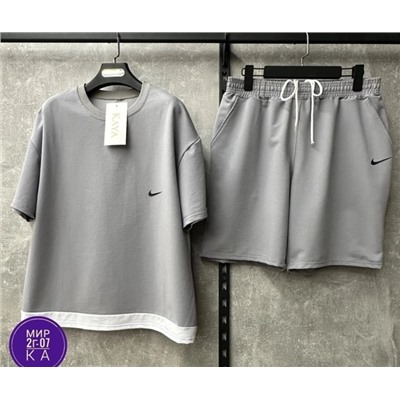 Спортивный костюм #22972650