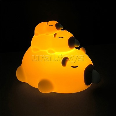 Ночник детский "Семья Капибар"