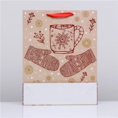 Пакет подарочный новогодний ламинированный вертикальный «Зимних радостей», 33×42×10 см